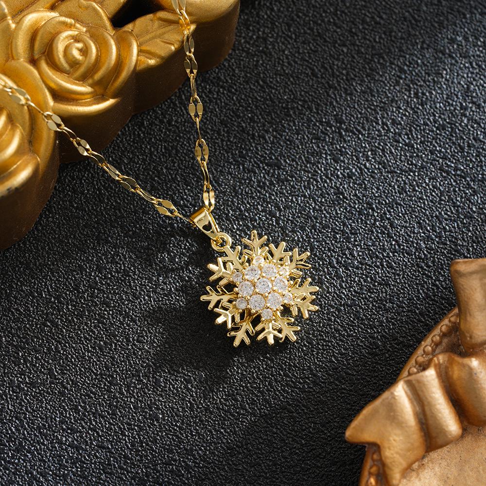 Exquisite Gold Snowflake Zircon Necklace: Luxurious Korean-Japanese Design