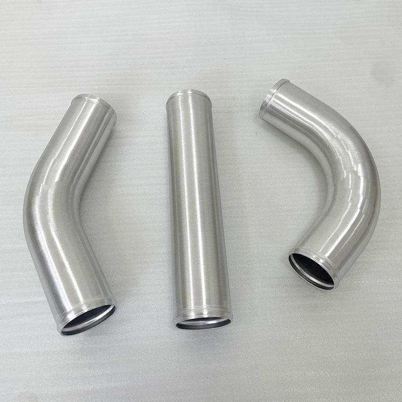 Alüminyum Alaşımlı Emme Borusu Dış Çap 51/63/76MM Intercooler Borusu Hava Borusu 0 45 90 Derece 300mm Uzunluk Otomatik Araba İçin