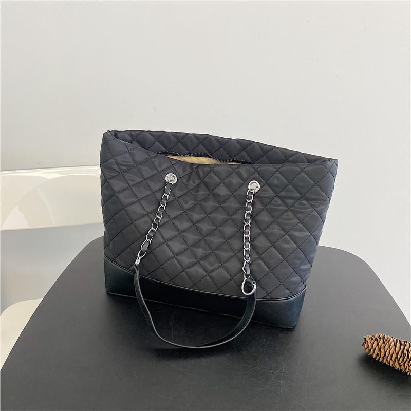 

Large Capacity Bag Women s New Commuter Bag Tote Bag