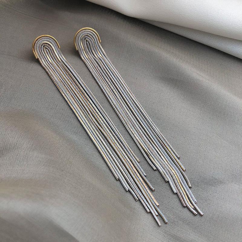 

South Korea s New Long Tassel Earrings Fashion Vintage Trend Temperament Earrings Women Party Jewelry Accessories
