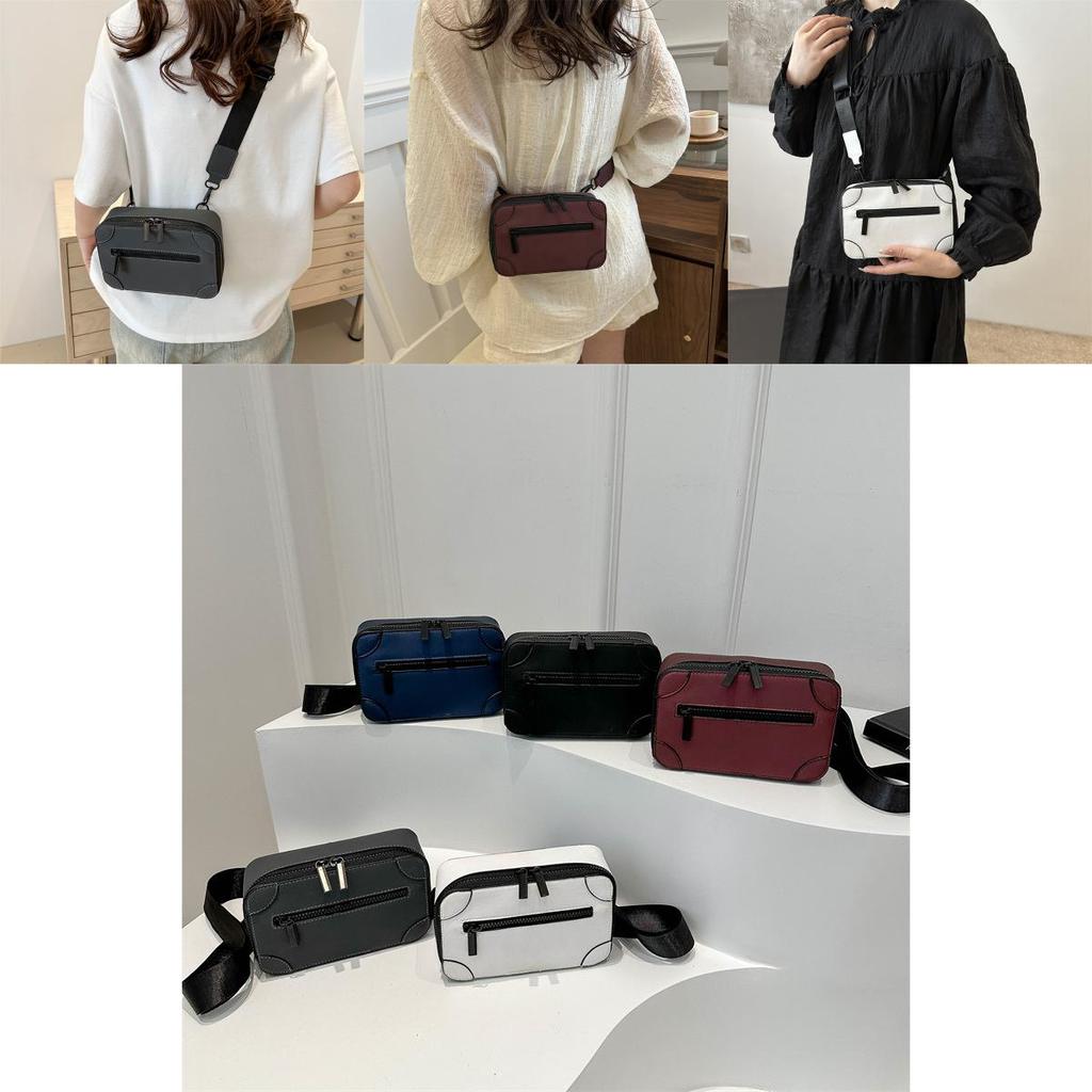 Stylish Men's Casual Crossbody Bag Fashionable Minimalist Commuter Small Square Bag