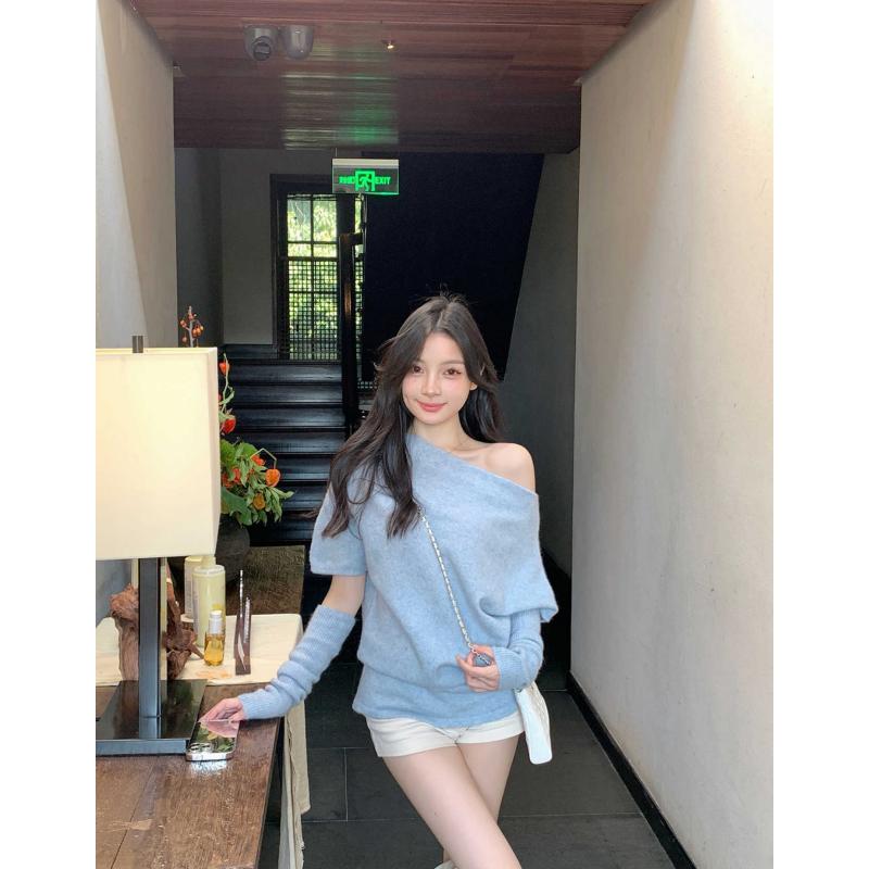 

Korean-Style Blue Off-Shoulder Pullover Sweater for Women, Autumn and Winter, Lazy Style, Soft and Elegant, Loose Fit, Slimming, Short-Sleeved, Top S синий