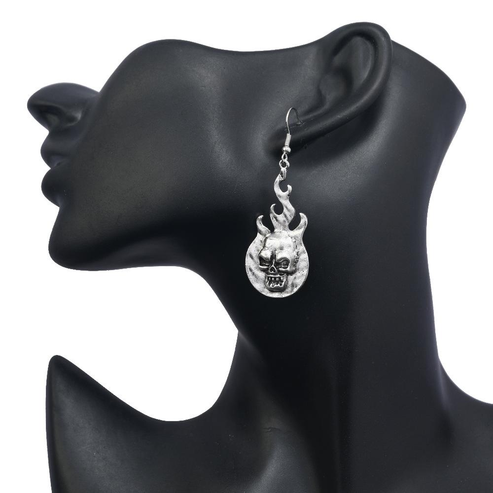 Halloween Earrings, Creative Personality Simple Retro Skull Earrings Old Earrings, Accessories