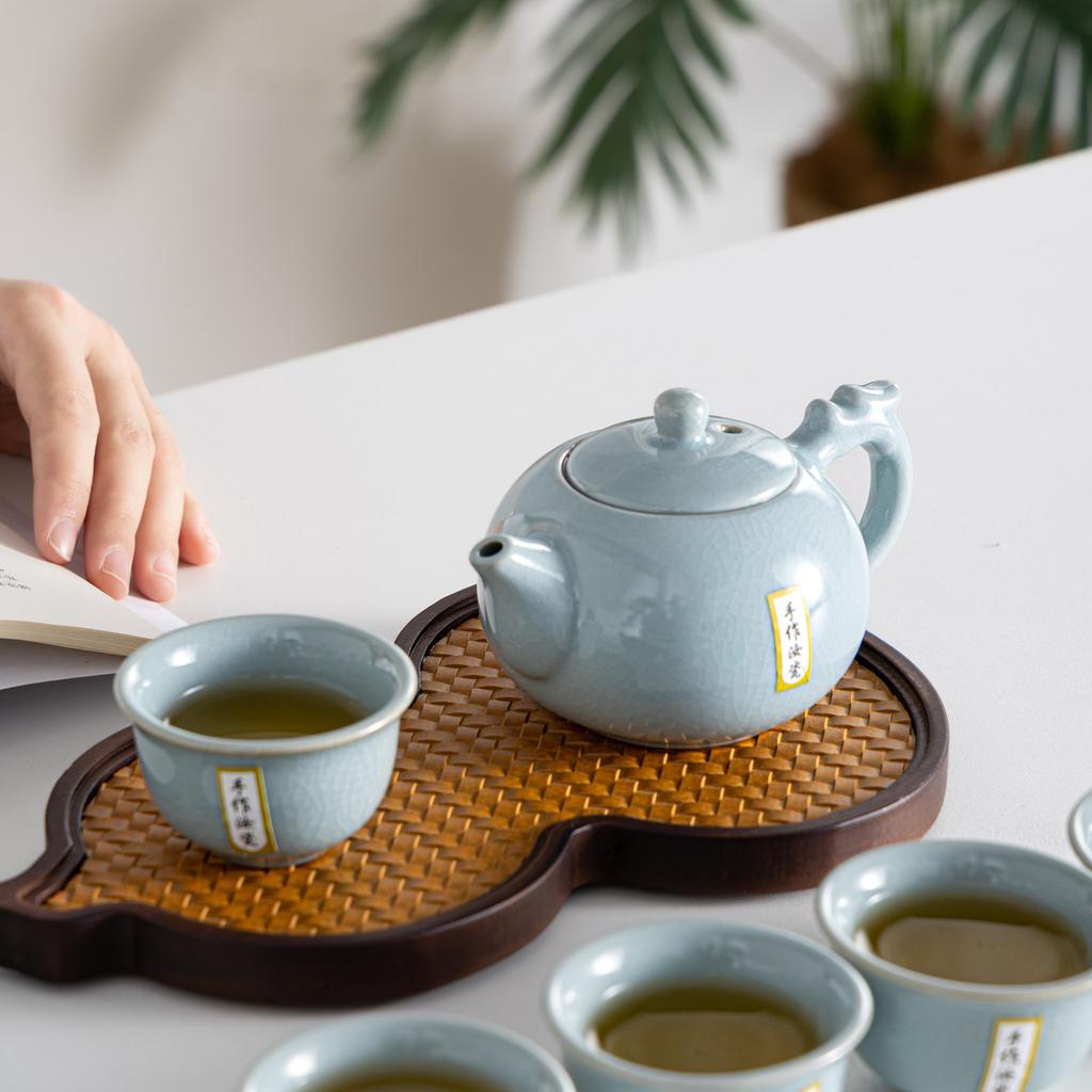 Ru porcelain Ru kiln tea set, the whole set of gift boxes can be opened to raise business gifts