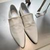 Korean Version of Niche Leather White Pointed Deep Mouth Loafers Women's 2025 New Thick Heel Small Leather Shoes Evening Shoes Single Shoes