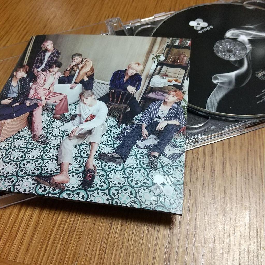 [USED] WINGS BTS CD +DVD