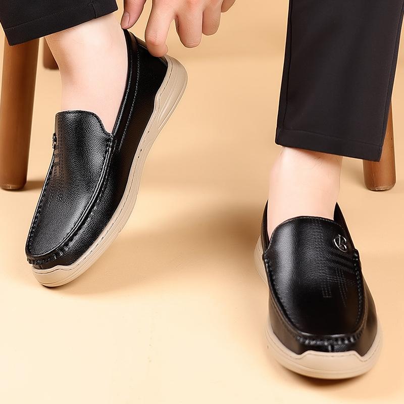 Men's shoes autumn casual men's Korean version breathable little white shoes soft-soled driving leather shoes tide