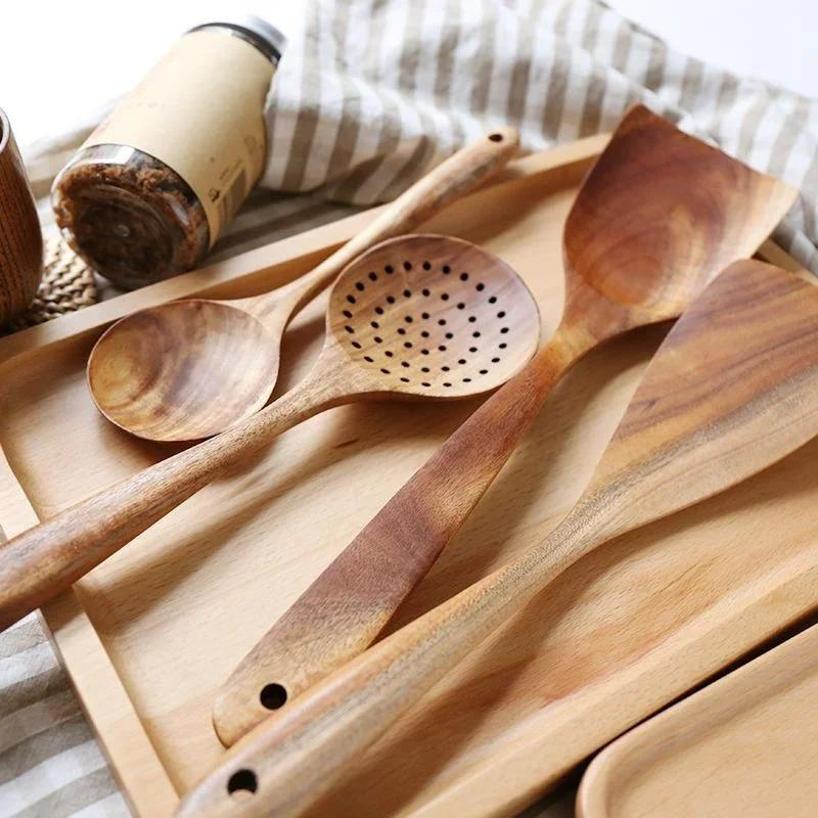 1 Pcs Acacia Wooden Spatula Non Stick Pan Special Stir Fry Shovel Household Wooden Spatula Salad Fork Strainer Soup Spoon