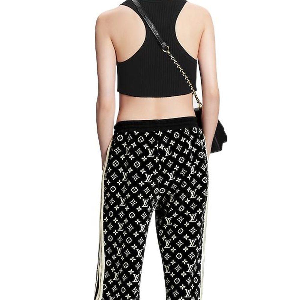 LOUIS VUITTON FW22 Knitted Sweatpants Women's Black 1AAP2C