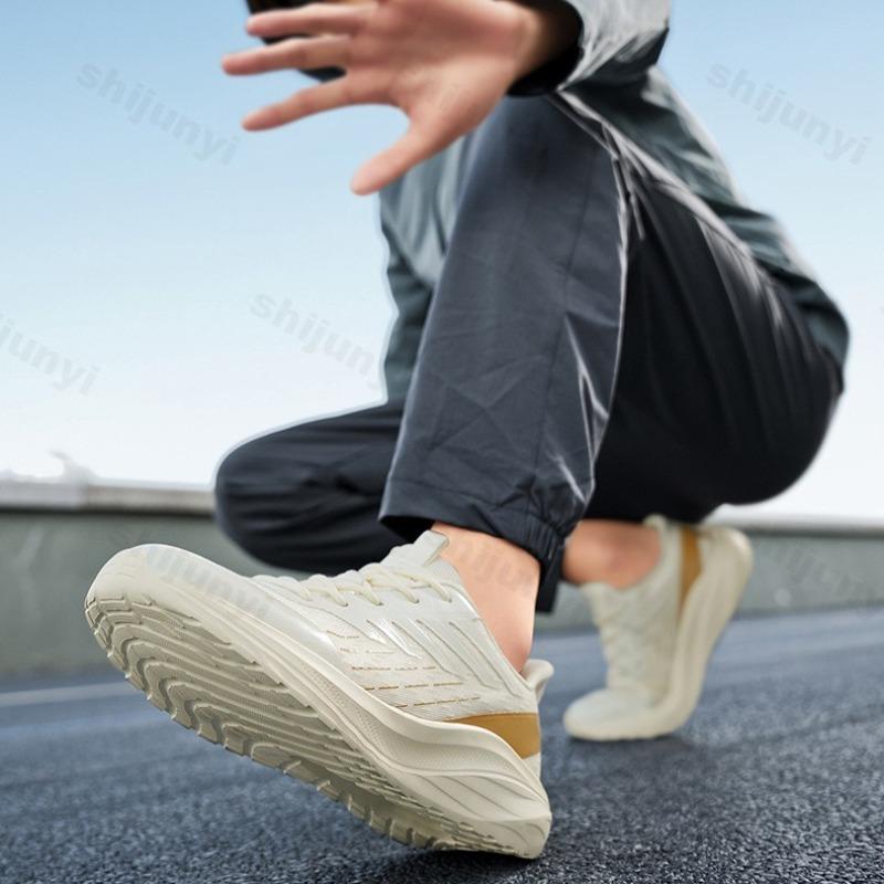 Fashion 2025 Summer Style Comfortable Soft Soled Men's Casual Shoes Fashion Trend Mesh Breathable Lightweight Non slip Lace-up Sneakers