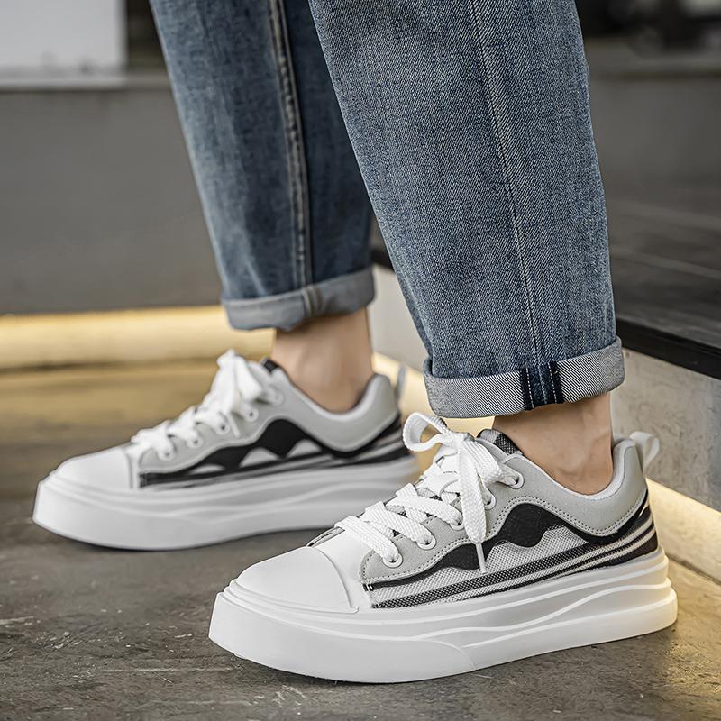 Men 's Casual Four Seasons Fashion Skateboarding Students Comfortable Sneakers Boys Trending Soft Sole Breathable Shoes