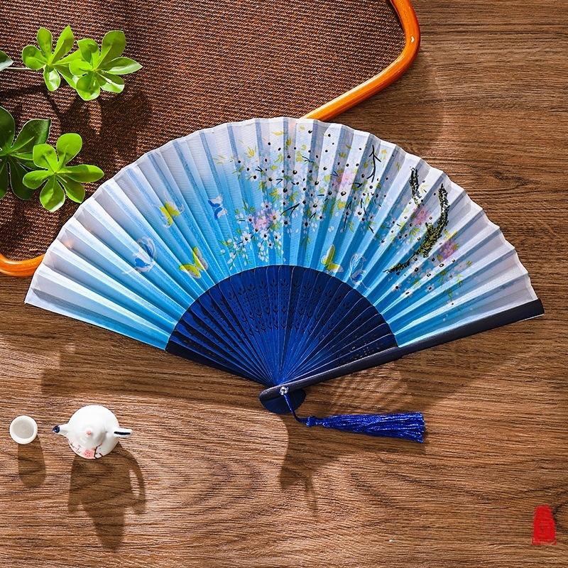 Traditional Chinese Sle Hand Fan Women's Qipao Dance Fan Portable Summer Small Foldable Fan Silk Material Bamboo Frame