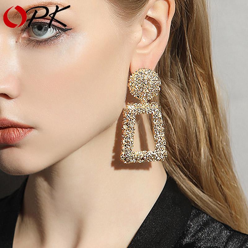 Vintage Damenohrringe vergoldet mit geometrischen Formen