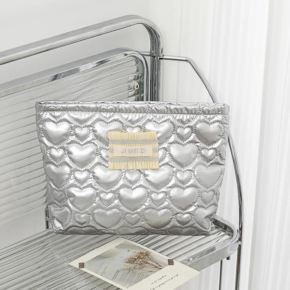 

New PU Leather Silver Makeup Bag Travel Organizer Women Cosmetic Bag Makeup Pouch Large Capacity Inner Bags Travel Wash Bag