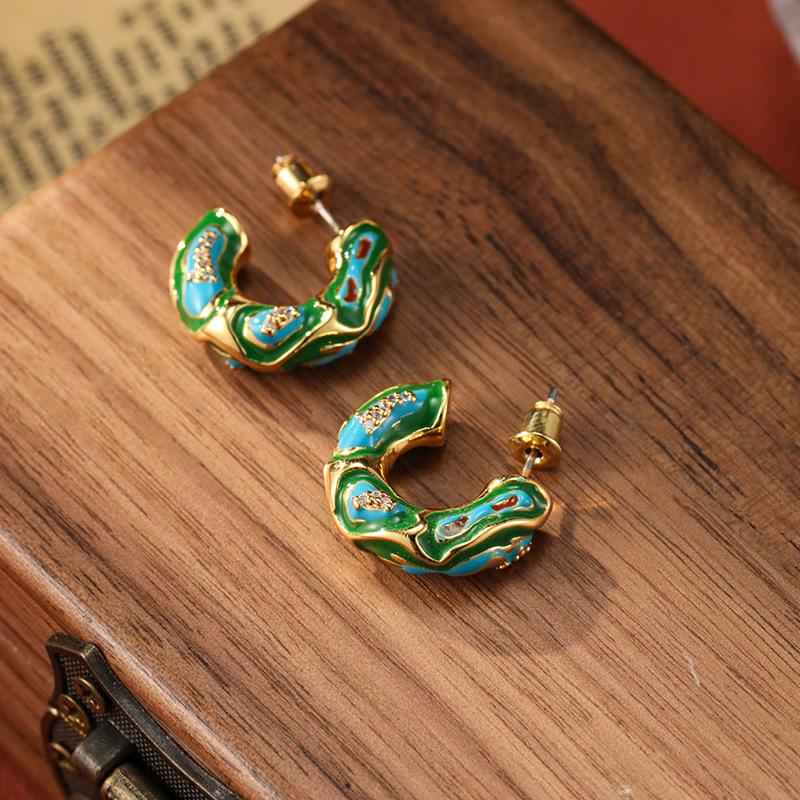 Jewelry Spring New Women's Luxury Design Dropped Oil Enamel Earrings Elegant And Fashionable Style Earrings Fashion Jewelry