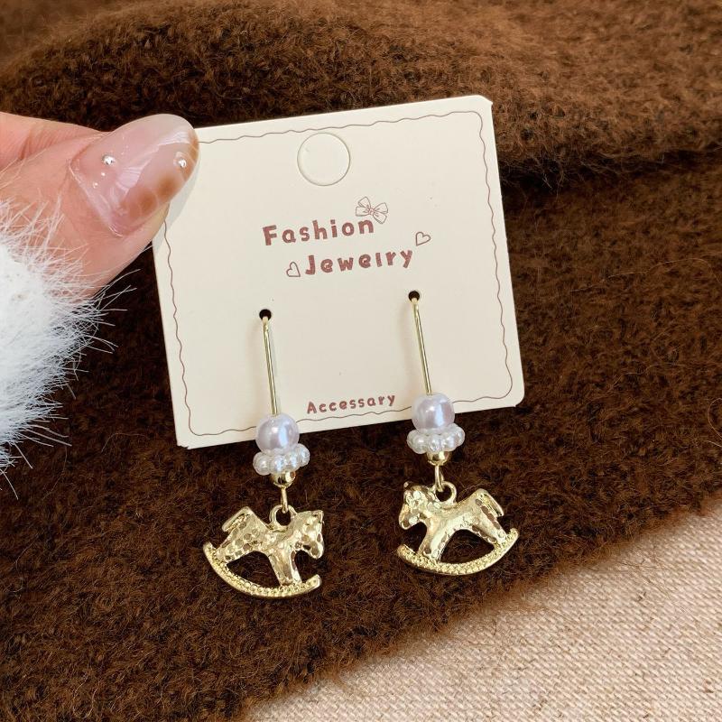 Creative Unique Cartoon Animal Colt Horse Earrings For Women Girl Cute Animal Little Horse Ear Stud Jewelry New Year Gift