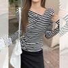 Brown Korean slanted shoulder swing collar long-sleeved T-shirt women's autumn bottoming off-the-shoulder pleated thin inner top