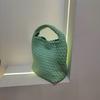 Yi Jinyuan Hand-woven Bag 2023 Small Handbag Cross-section Group Light Luxury Women's Handheld