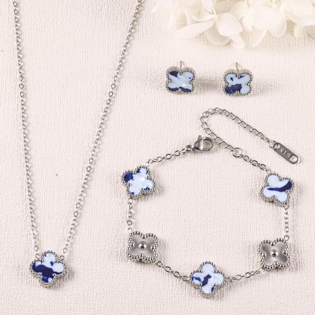3-teiliges Kleeblatt Armband Halskette Ohrringe 18K Vergoldet Nicht Verblassend Leichter Luxus Mode Set