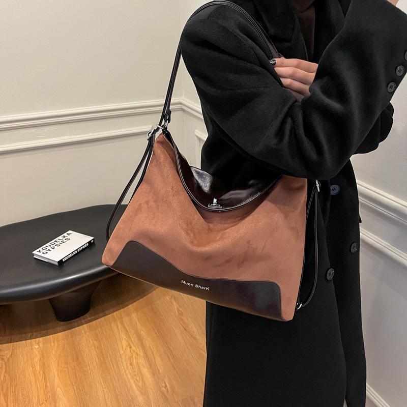 

Ретро ПУ сумка большой вместимости женская осень-зима 2025 новая сумка-тоут многофункциональная на плечо и через плечо сумка двойного назначения 36*12*27