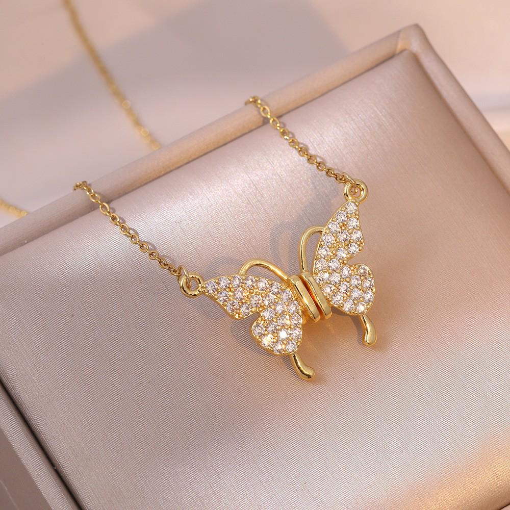 Women's Butterfly Zirconia Clavicle Necklace: Elegant, Fashionable, Titanium Steel Jewelry