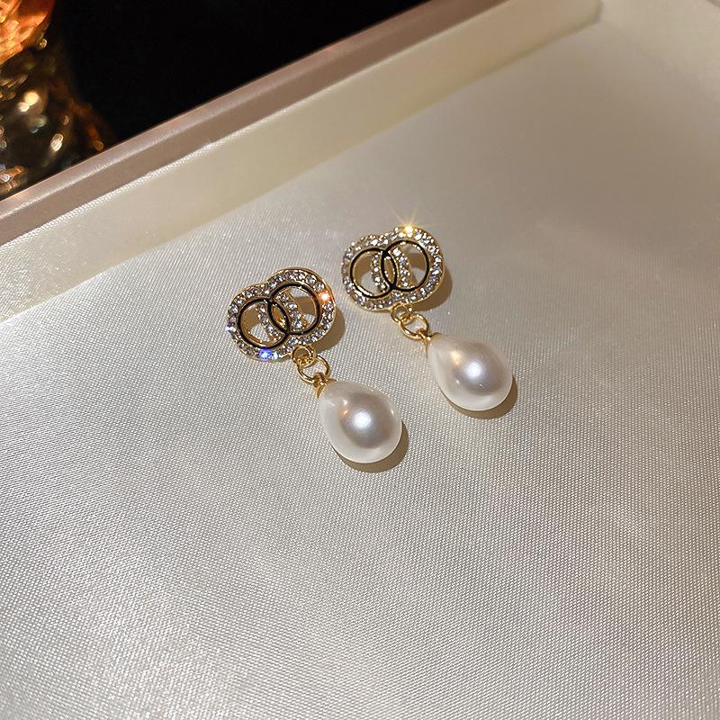 GemChic Women's Earrings Fashion Ear Stud Needle Embed Zircon Imitation Pearl Geometric Earrings Versatile Birthday Christmas Jewelry Gift