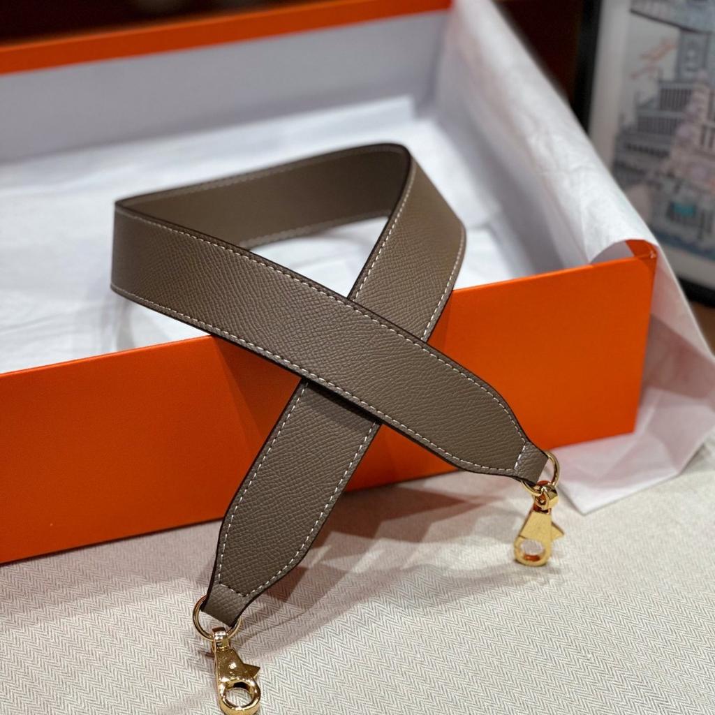 Lagerfeld Epsom Wide Leather Strap With High-Grade Leather Edge Handcrafted Exquisite Single Leather Cowhide Adjustable Strap Wide Leather Strap