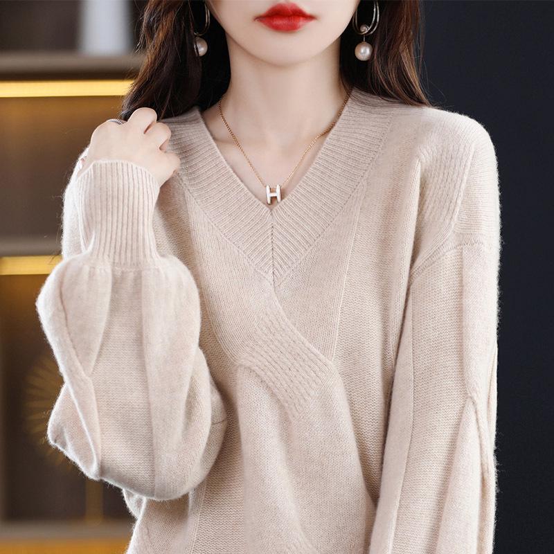 Women's V-Neck Cable Knit Cashmere Sweater - Loose, Thickened, Solid Color for Autumn/Winter