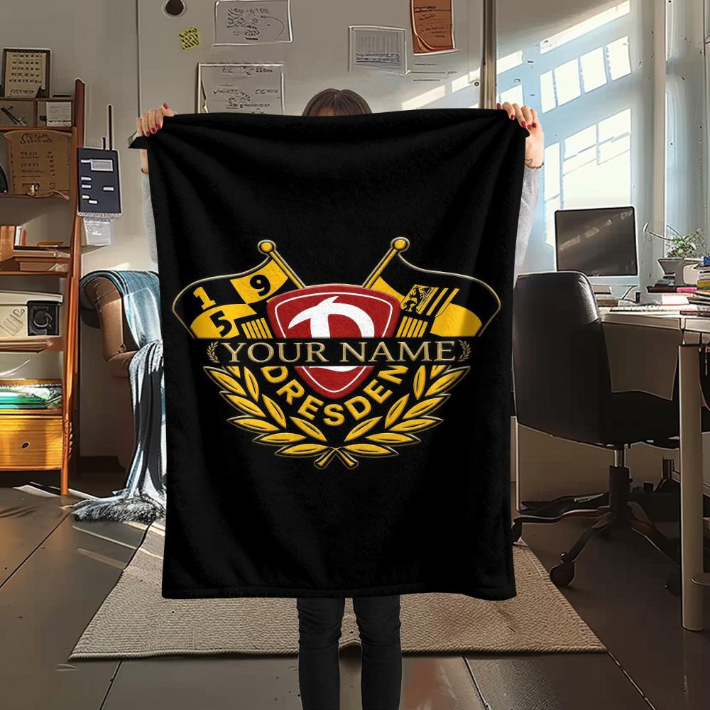 1 st Anpassat Namn SG Dynamo Dresden Mönstrad Flanellduk Lämplig för Alla Säsonger för Heminredning Värme och Komfort Gåvor Semesterpresent -HE199