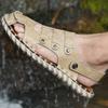 Neue Sommer Herren Fahrschuhe Sandalen Hausschuhe Strandschuhe Lässig Leicht Vielseitig Leder Wasserdichte Hausschuhe Duale Verwendung