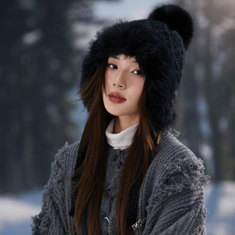 

Плюшева шапка Лей Фенга Жіноча Зимова Велосипедна Потовщена Тепла Захист Вух В язана Вовняна Шапка Захист від Холоду на Північному Сході