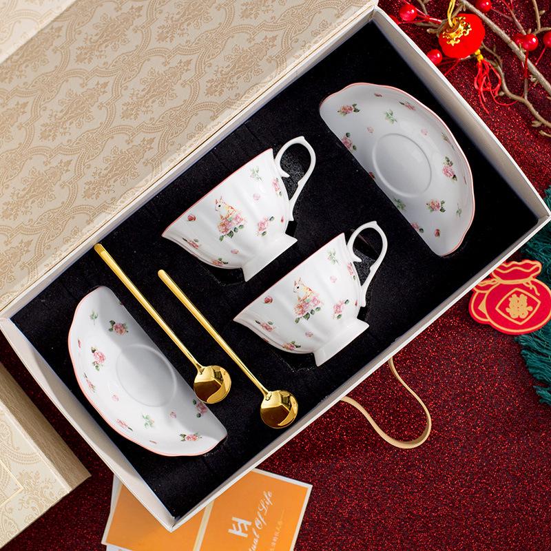 Cana de cafea Alice: Cadou pentru Femei pentru Anul Nou, Ziua de Naștere, Nuntă, Petrecere de Casă Nouă sau Ceai de După-amiază