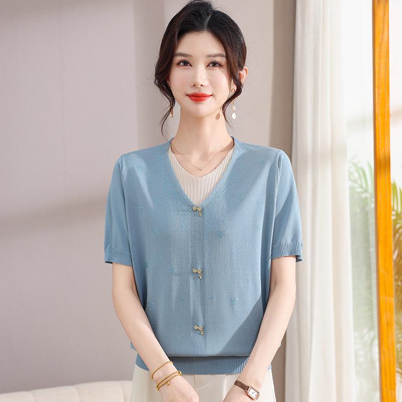 Mom's Stylish Summer Ice Silk Blouse: Middle-Aged Women's Short-Sleeve Knit T-Shirt with Faux Two-Piece Design