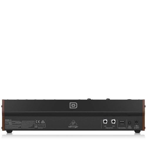Behringer Analog Synthesizer MODEL D