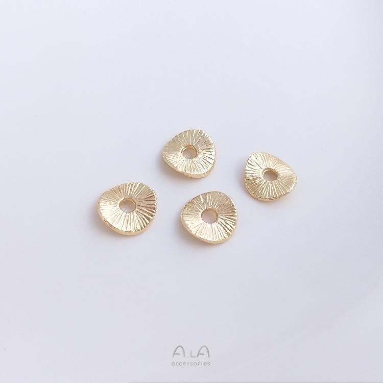 

Изогнутый матовый разделитель в виде листа лотоса из золота 14 карат с заполнением для изготовления украшений своими руками и бисероплетения