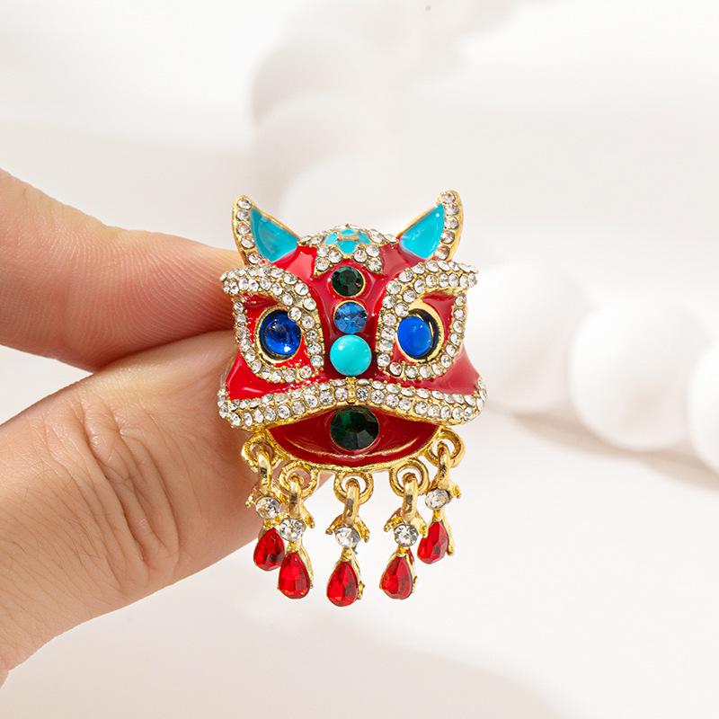 Chinese Style Red Lion Dance Brooch - Women's Luxury Festive Accessory