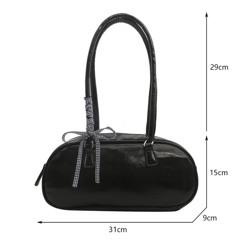 Large Capacity Silver Bag Women Portable Pillow Bag All-Match Shoulder Underarm Bag Women'S Handbag Casual Boston Commuting Bags