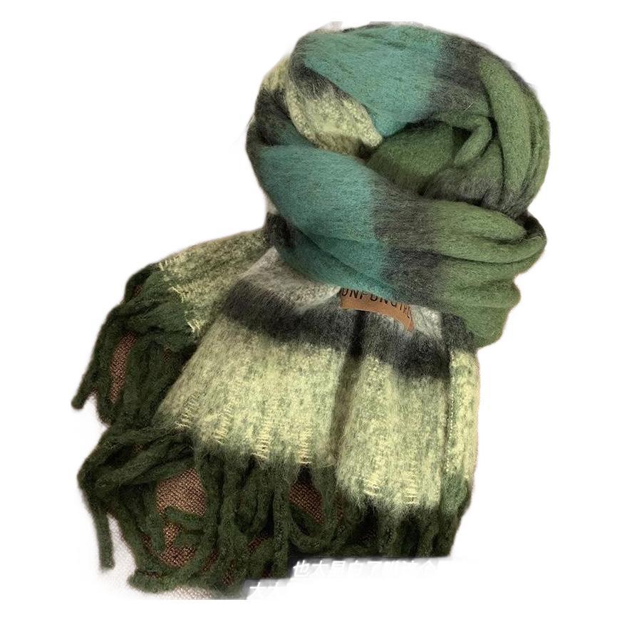 Atmosphere green scarf women's winter mohair imitation cashmere versatile couple's Jiasu knitted long flow scarf