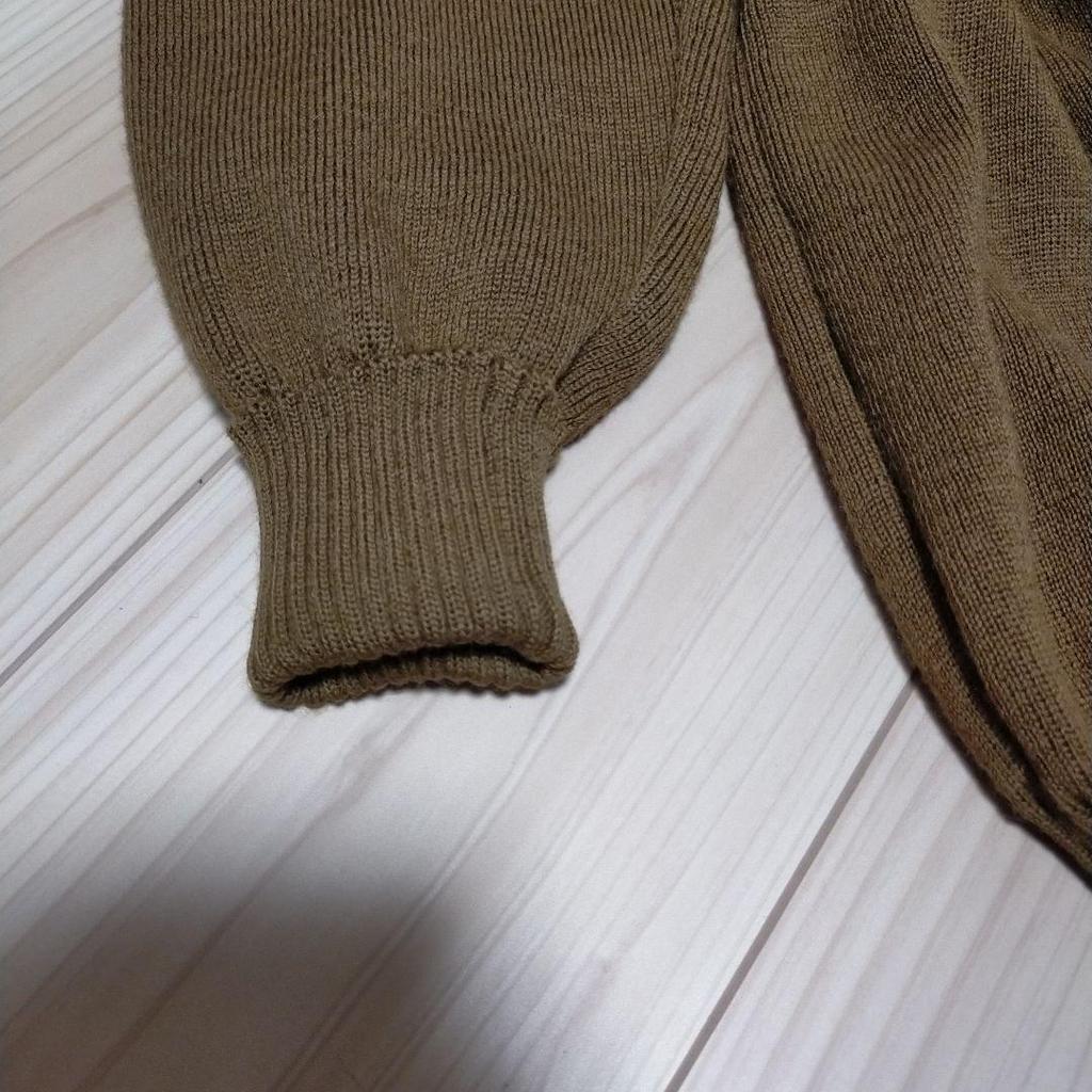 Used Burberrys Knit Old Vintage Elbow Patch