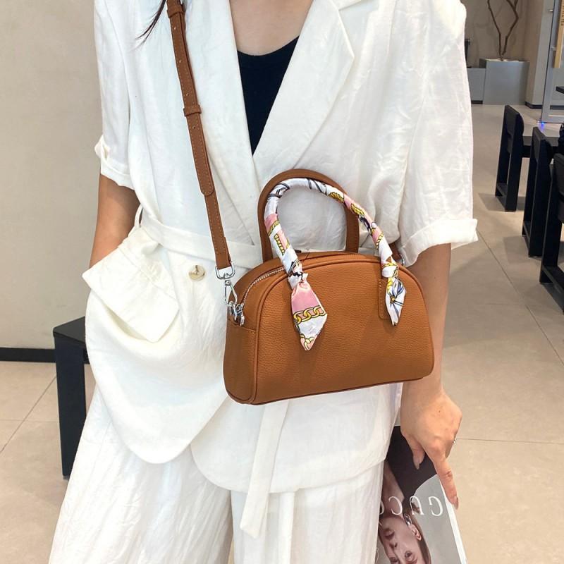 Small Niche Design Women's Handbag Hand-held Bowling Bag TOGO Top Layer Cowhide Leather Crossbody Commuting Shoulder