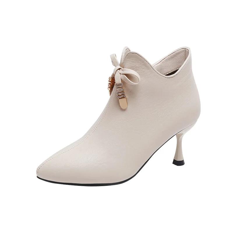 Fashion New Women's Short Boots with Pointed Stiletto High Heels Fashionable Casual Boots with Side Zipper Trendy Black Fashion Boots