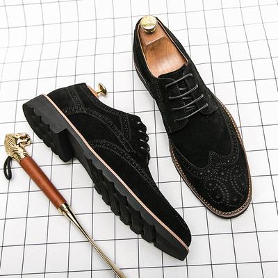 Fashion Spring Hot Selling Men's Brogue Shoes Elegant Khaki Massage Sole Men's Business Casual Shoes Lace Up Suede Leather Shoes