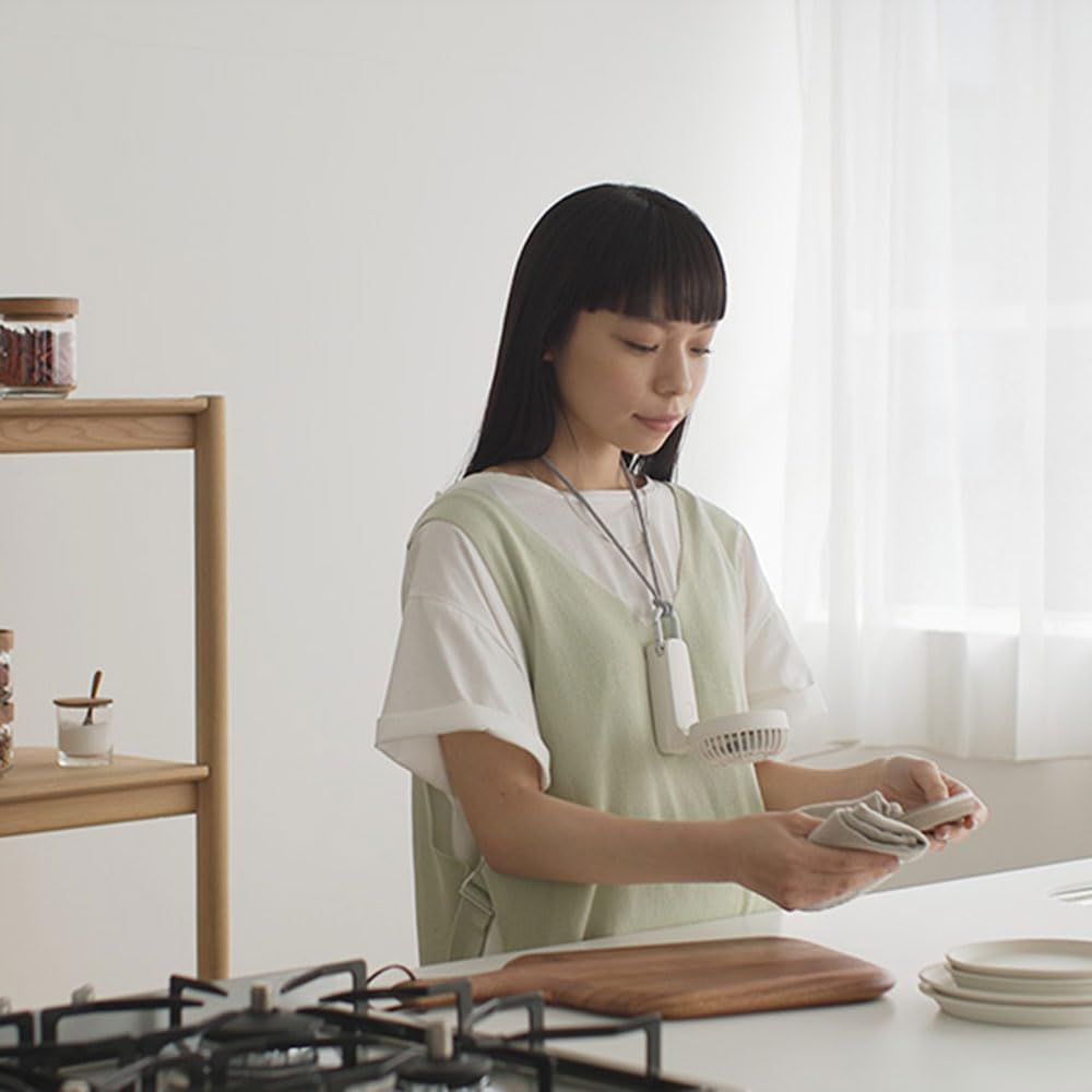 RHYTHM Sanrio Characters Collaboration Mobile Handheld High Powerful Portable Fan Fan, USB-C, Airflow, 3-Way Wind, (My Melody)