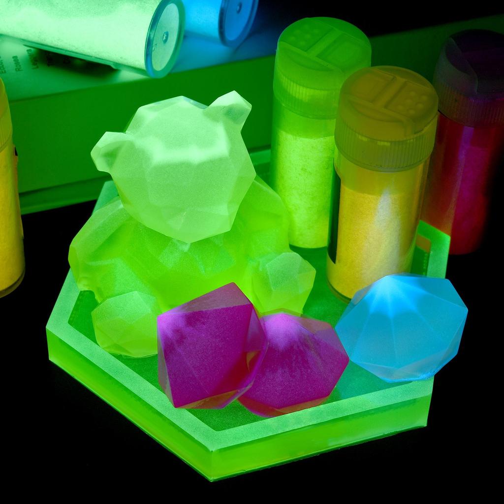 20g/Bottle Luminous Powder Paint Epoxy Resin Pigment Glow In The Dark Fluorescent Powder DIY Party Resin Filler Resin Supplies