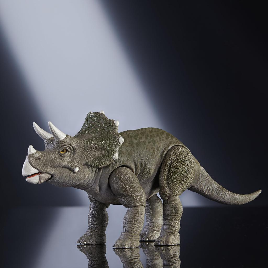 Mattel Jurassic World Hammond Collection Triceratops Moving Dinosaur Approximately Ages JDJ07 Figure, Large, Toy, 16.5cm Long, 8+, Gray,