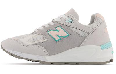 990 V2 Low Top Grey Women's W990NT2