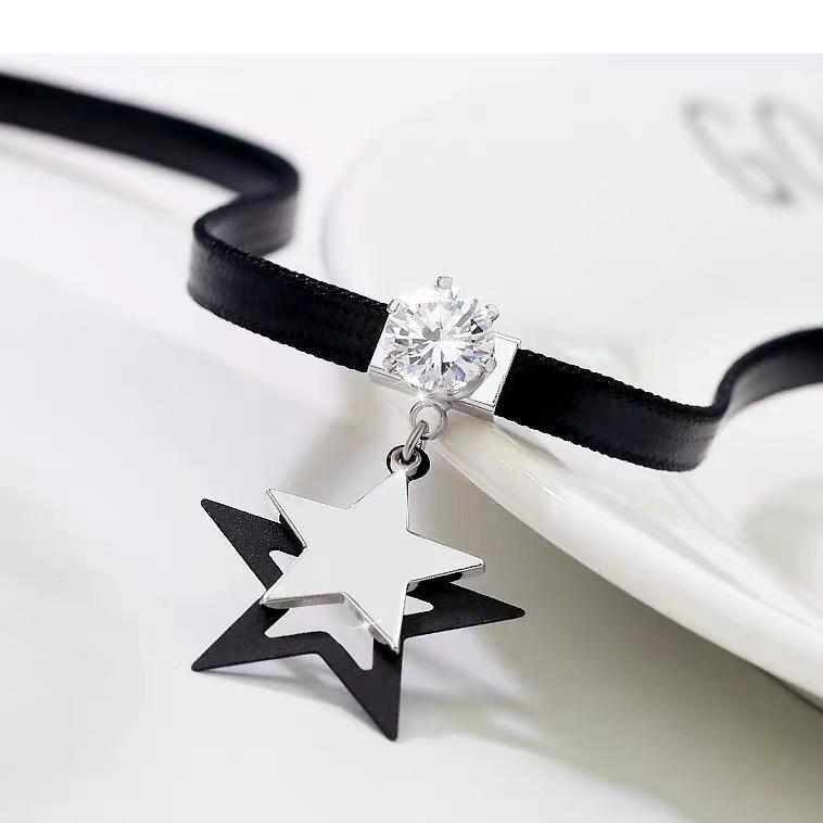 Pentagram collarbone chain female Korean simple choker hipster necklace Mori short neck chain neck jewelry accessories