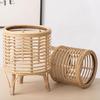 Nordisches Blumentopfregal aus Rattan, handgewebter, bodenstehender Pflanzenständer für Wohnzimmer, Balkone, Hotels und Privatunterkünfte – kreatives Dekor.