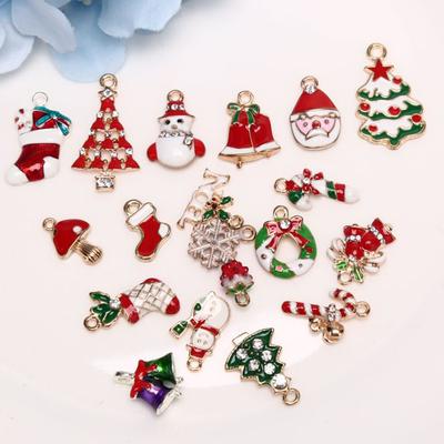 4 Christmas Charms Santa Claus Pendants Antiqued Silver Holiday Themed Findings