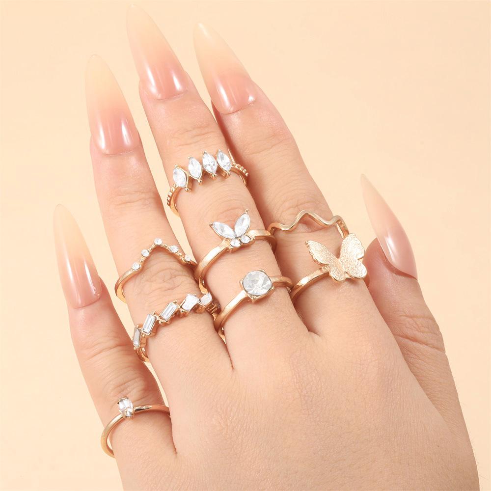 

Европейский и американский набор золотых колец с бабочками и стразами: Модный волнообразный дизайн из 8 частей